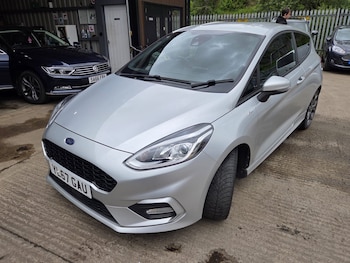 Used Ford Fiesta 2018 for sale - 78876456: Photo
