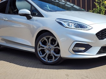 Used Ford Fiesta 2018 for sale - 78876456: Photo