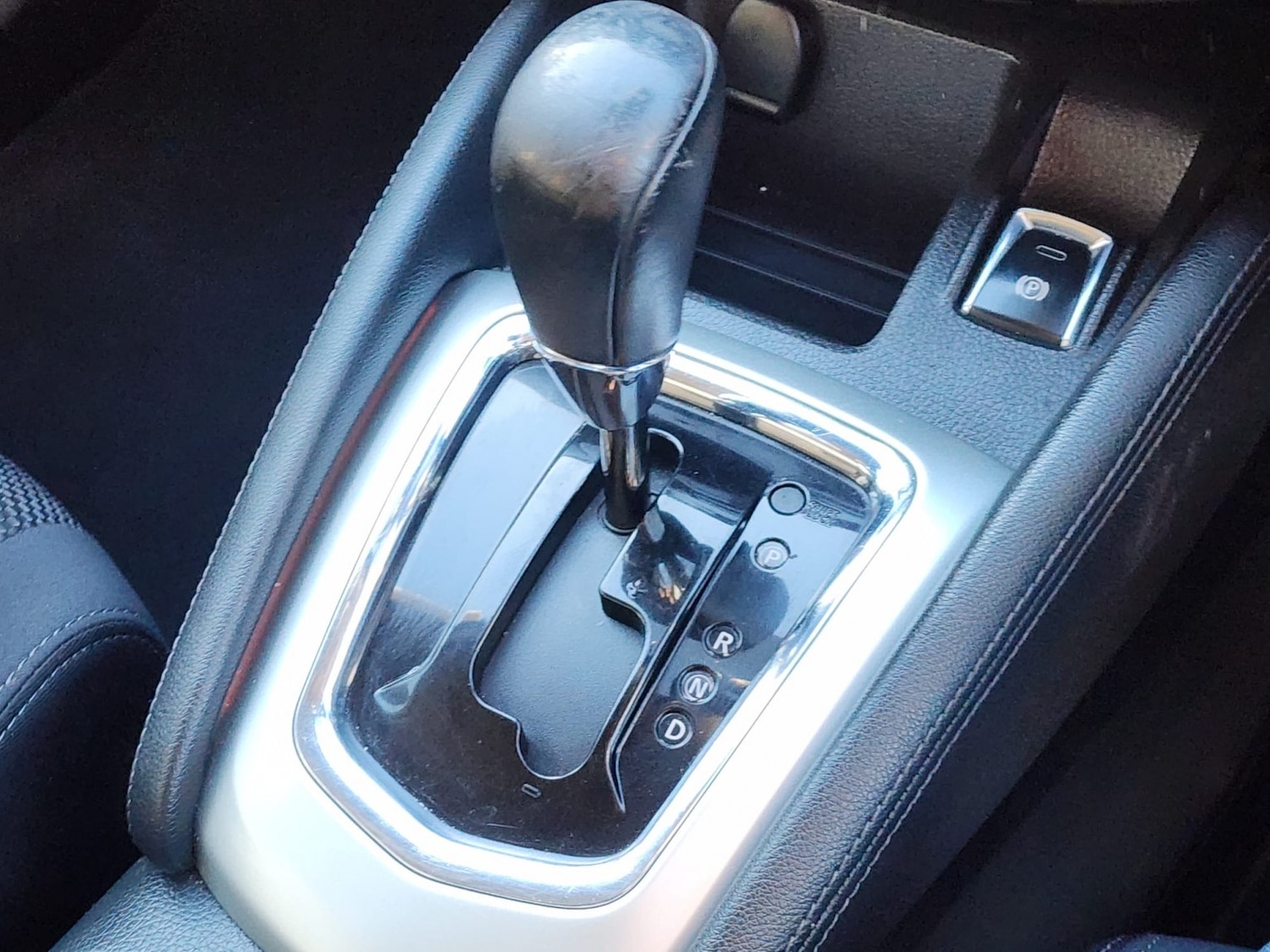 Used Nissan Qashqai 2015 for sale - 77027902: Photo 11