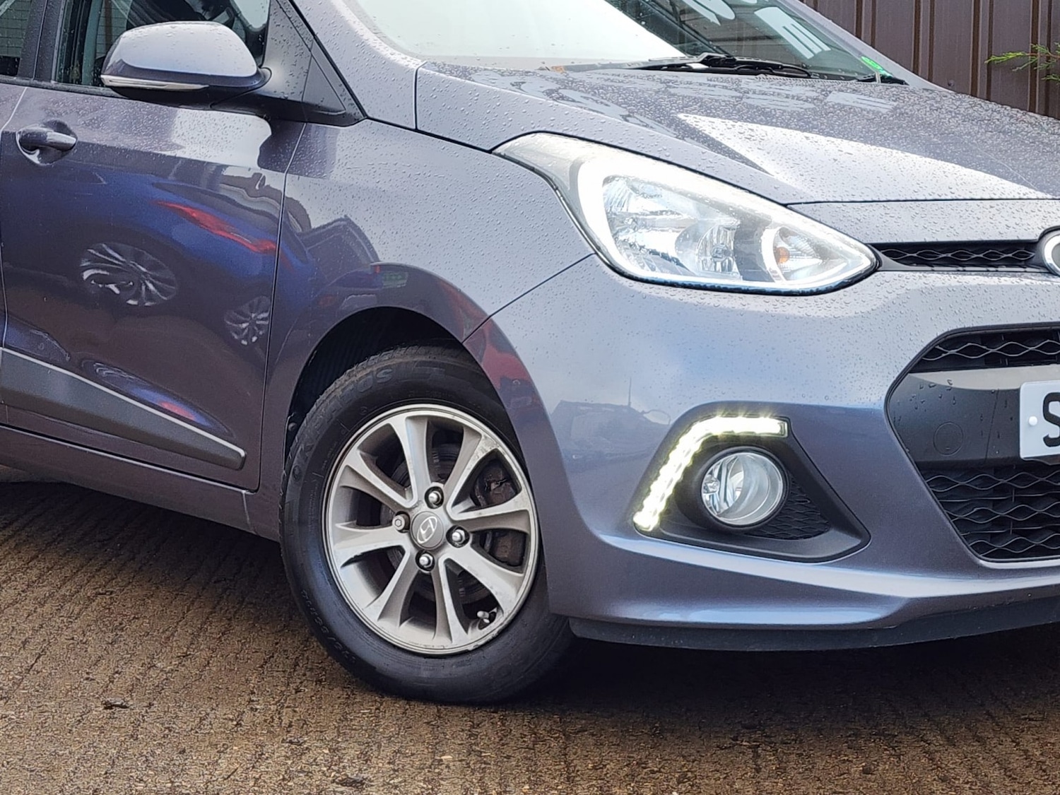 Used Hyundai i10 2014 for sale - 77792927: Photo 2