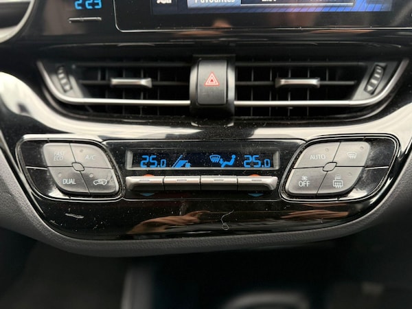 Used Toyota C-HR 2019 for sale - 76174121: Photo 11