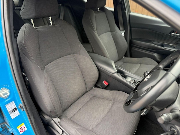 Used Toyota C-HR 2019 for sale - 76174121: Photo 6