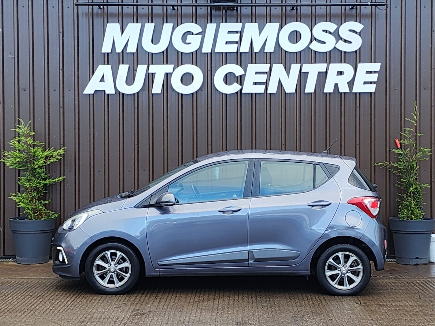 Used Hyundai i10 2014 for sale - 77464706: Photo 4