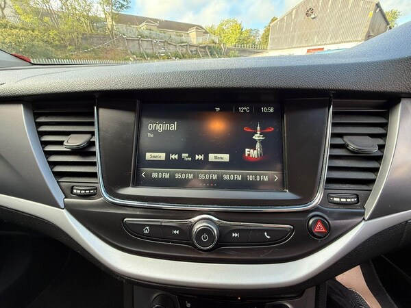Used Vauxhall Astra 2017 for sale - 76041094: Photo 11