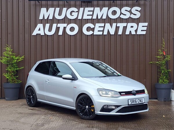 Used Volkswagen Polo 2016 for sale - 76268531: Photo 1
