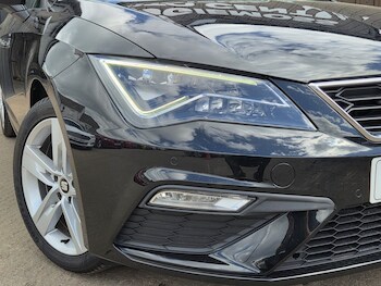 Used SEAT Leon 2019 for sale - 78427503: Photo
