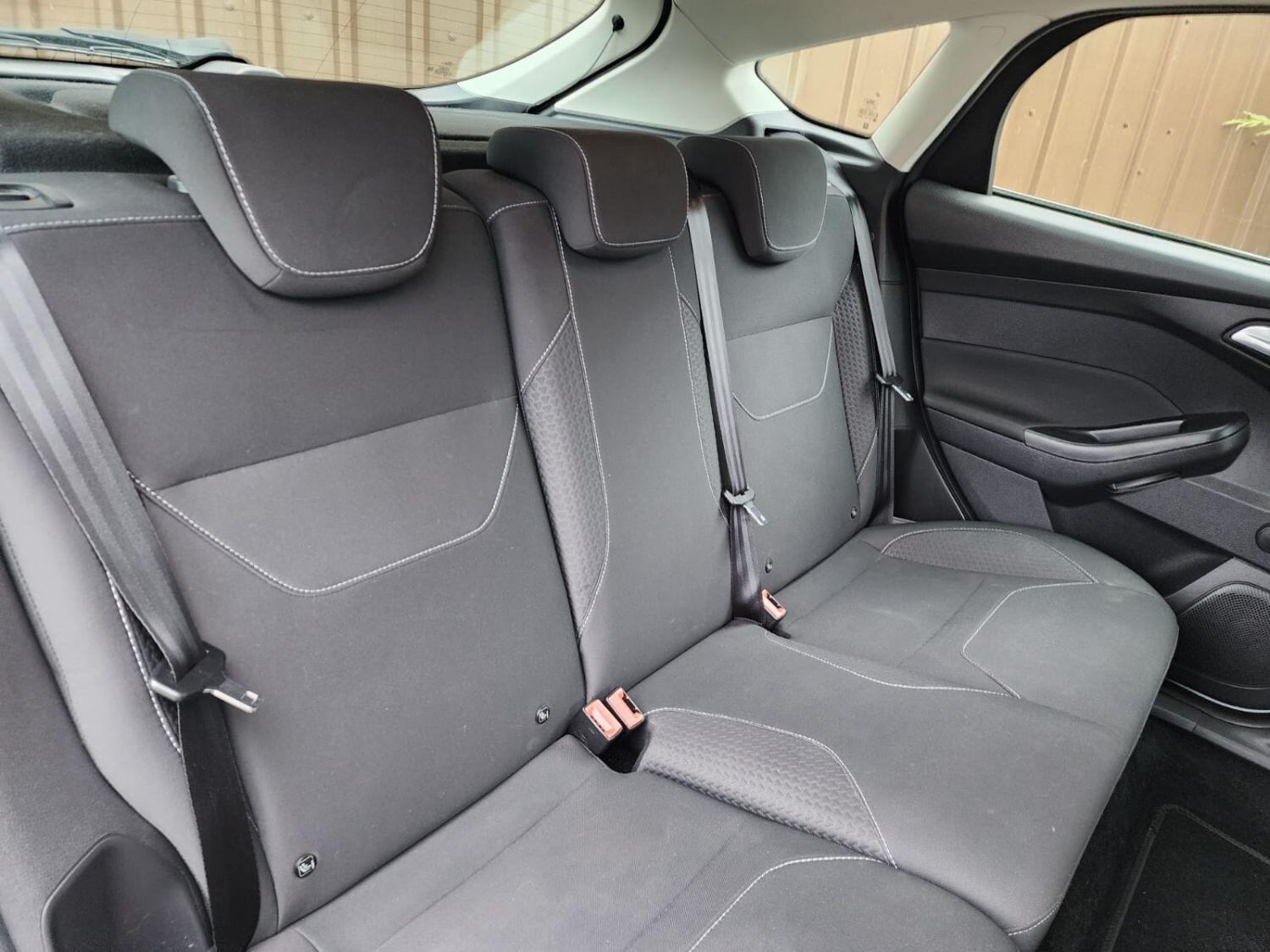 Used Ford Focus 2015 for sale - 76268537: Photo 15