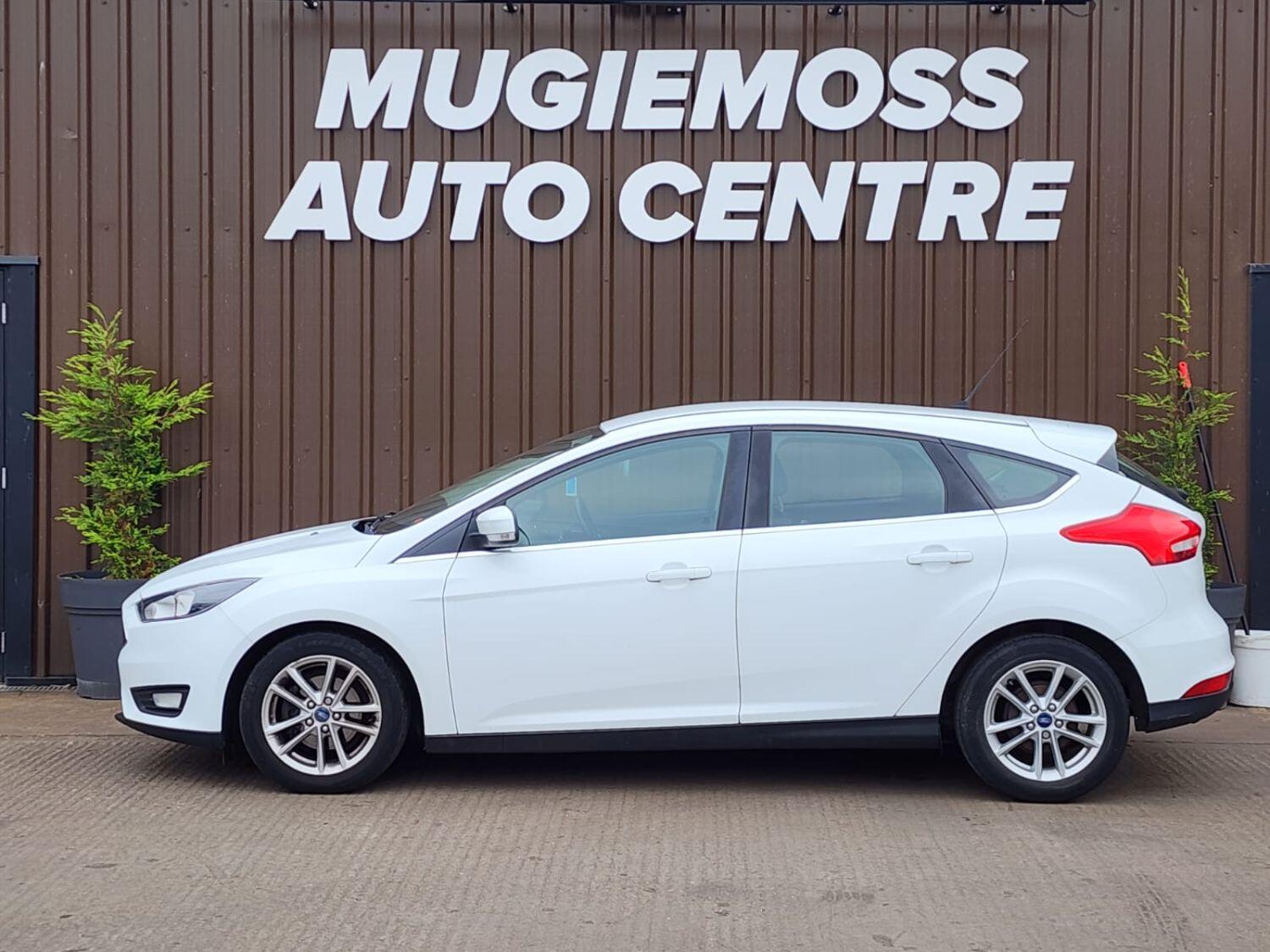 Used Ford Focus 2015 for sale - 76268537: Photo 4
