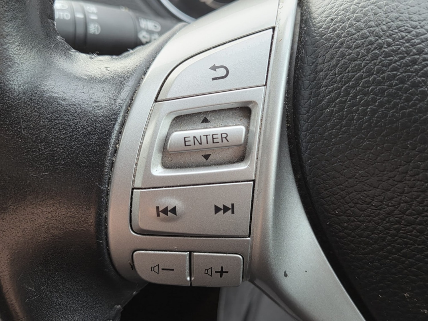 Used Nissan Qashqai 2017 for sale - 77438477: Photo 14