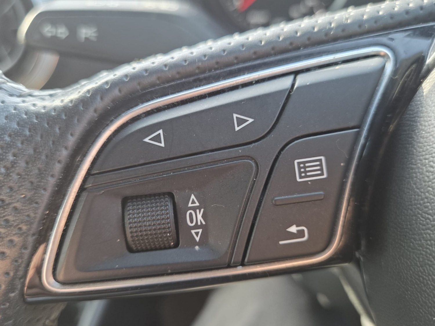 Used Audi A3 2017 for sale - 77953928: Photo 14