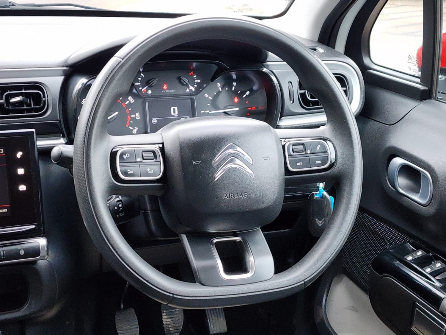 Used Citroen C3 2017 for sale - 76521160: Photo 8