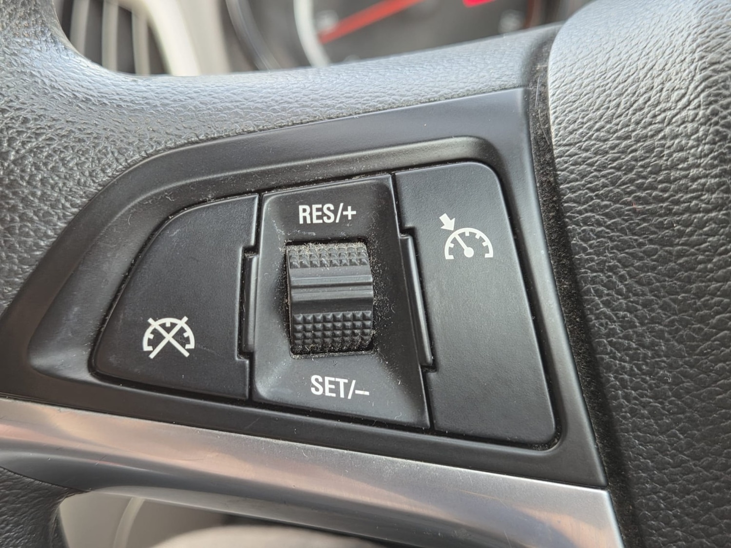 Used Vauxhall Astra 2012 for sale - 77572749: Photo 13