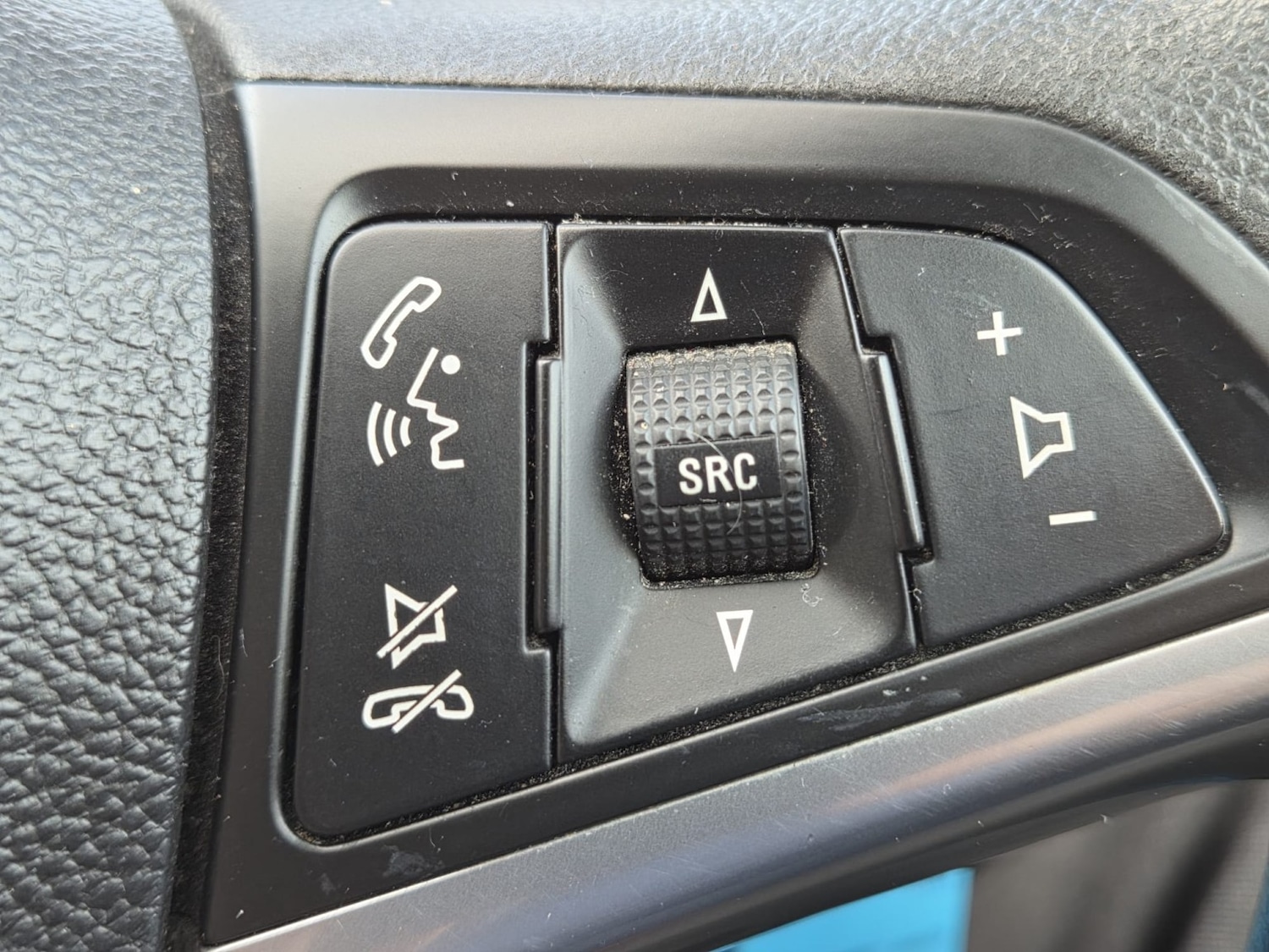 Used Vauxhall Astra 2012 for sale - 77572749: Photo 14