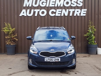 Used Kia Carens 2016 for sale - 78782411: Photo