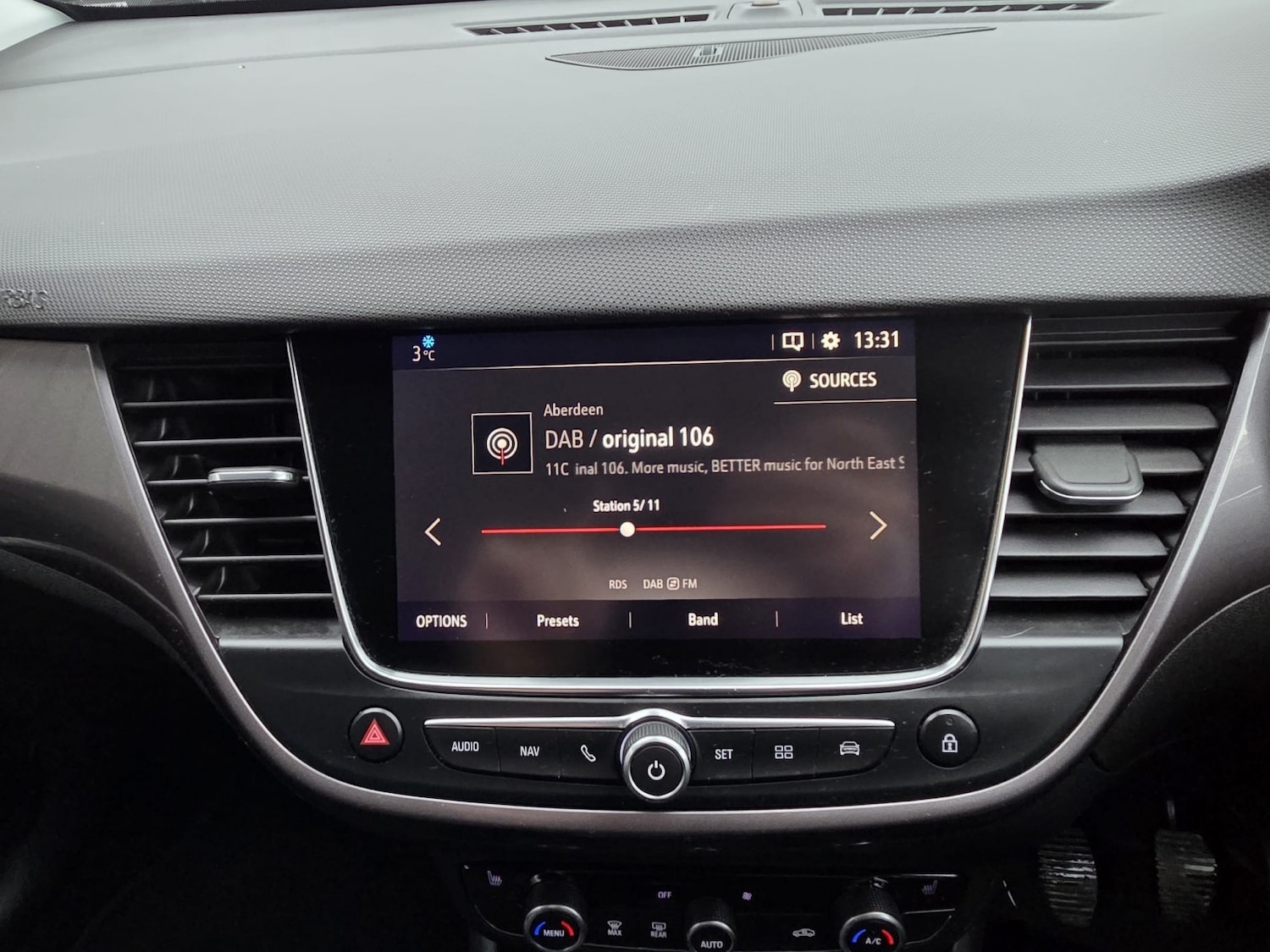 Used Vauxhall Crossland X 2018 for sale - 77836912: Photo 10