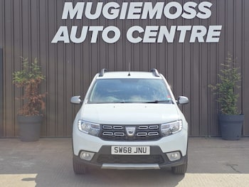 Used Dacia Sandero Stepway 2018 for sale - 79424168: Photo
