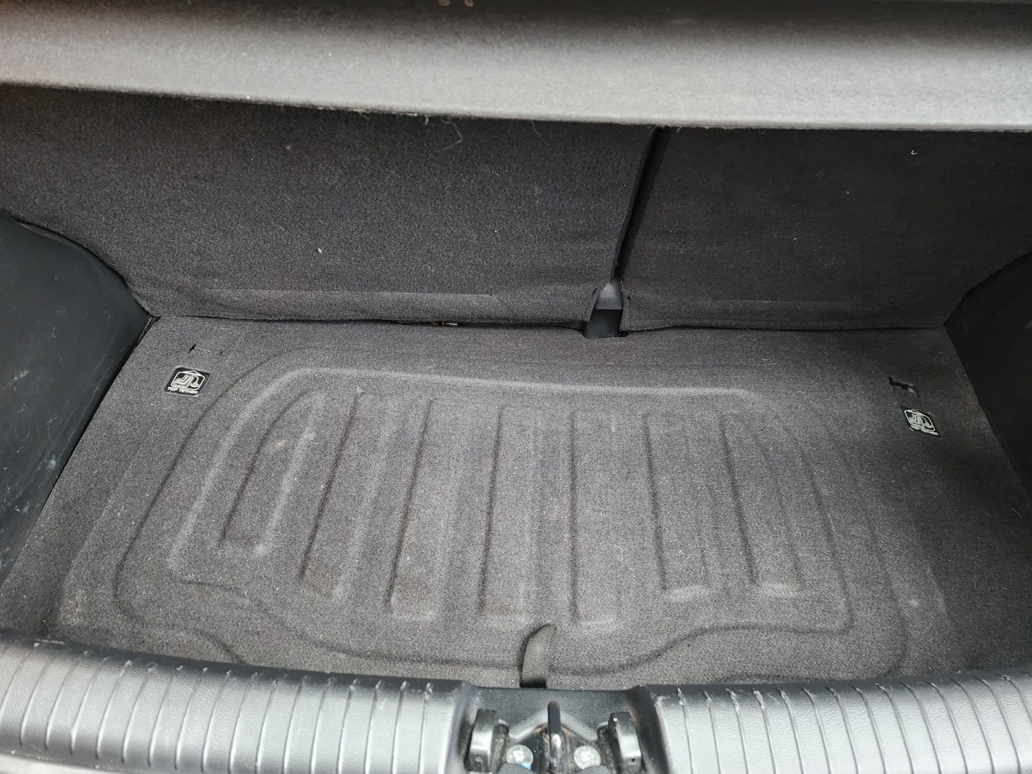 Used Hyundai i10 2014 for sale - 76794380: Photo 16