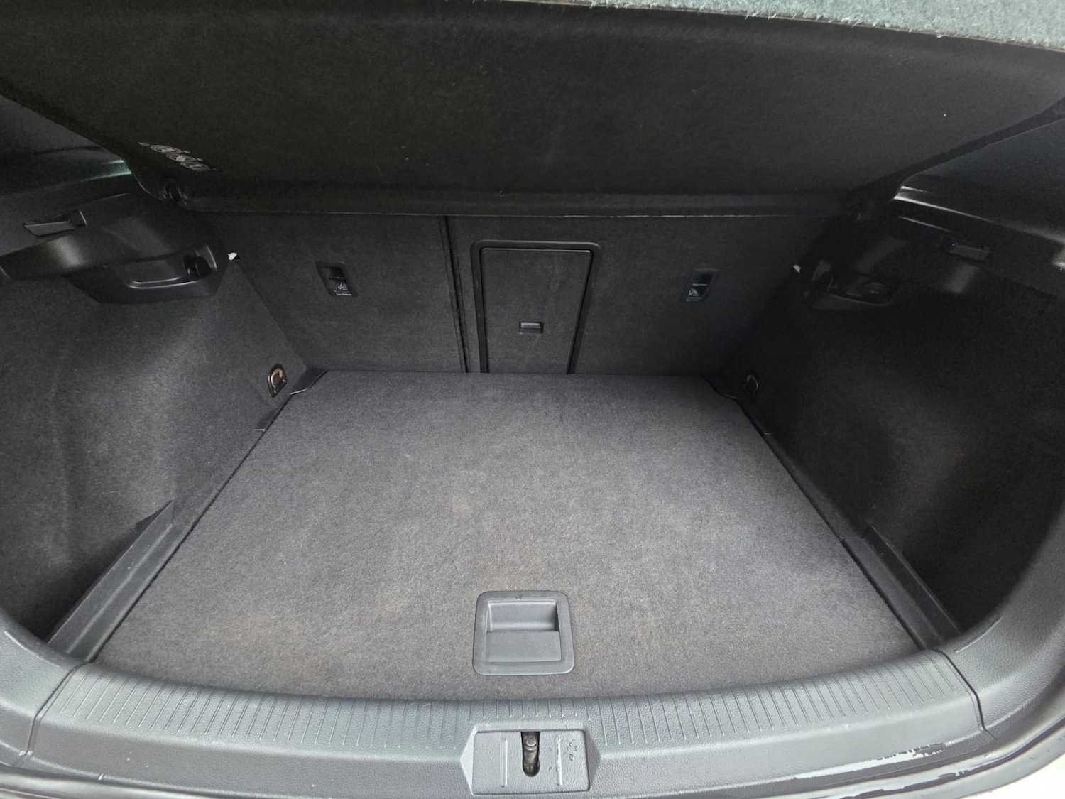 Used Volkswagen Golf 2014 for sale - 77357362: Photo 17