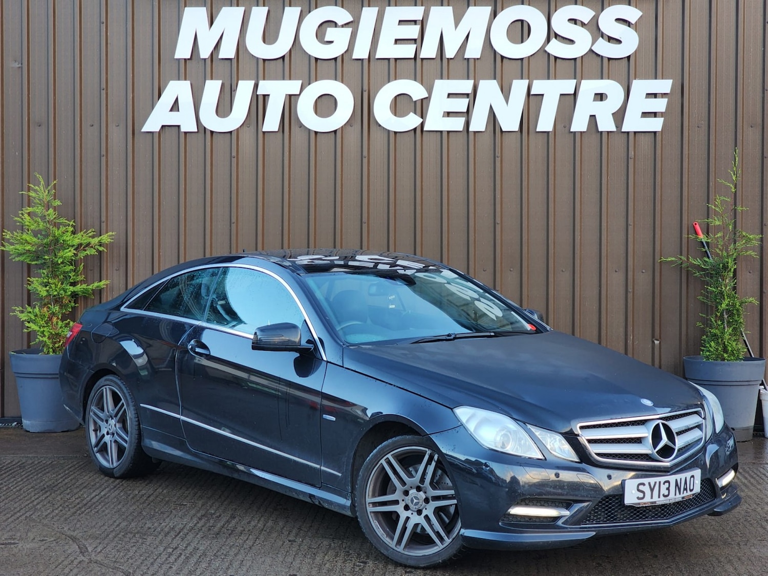 Used Mercedes-Benz E Class 2013 for sale - 76769915: Photo 1