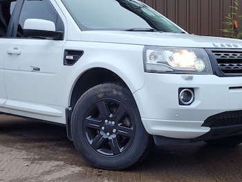 Used Land Rover Freelander 2 2013 for sale - 76268481: Photo 2