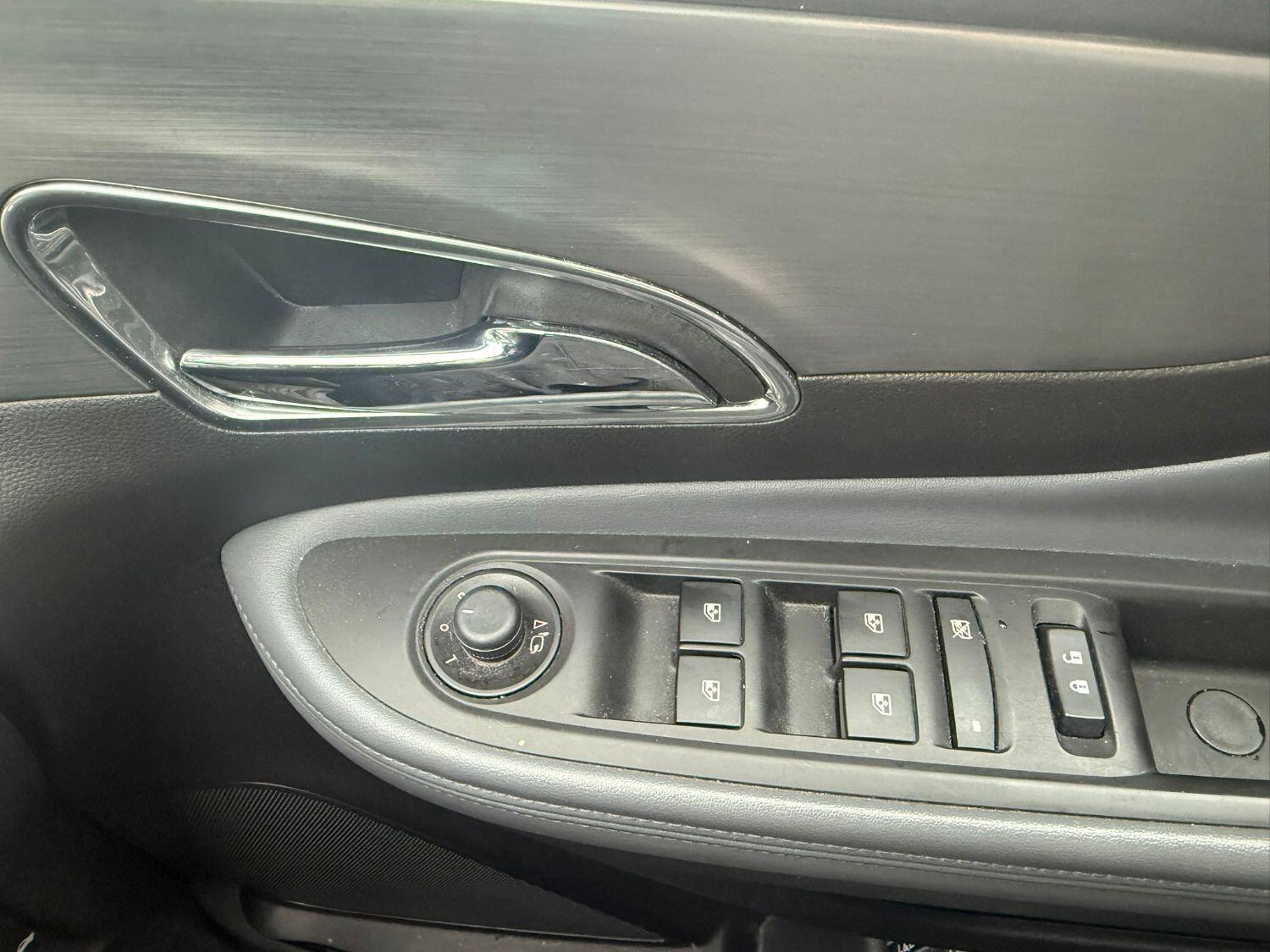 Used Vauxhall Mokka 2015 for sale - 76107202: Photo 16