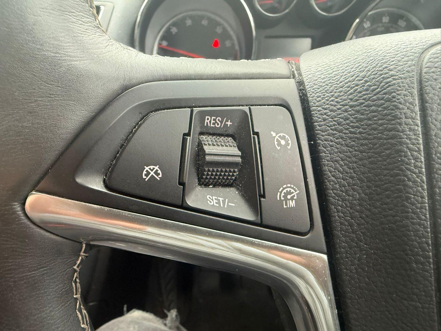 Used Vauxhall Mokka 2015 for sale - 76107202: Photo 8