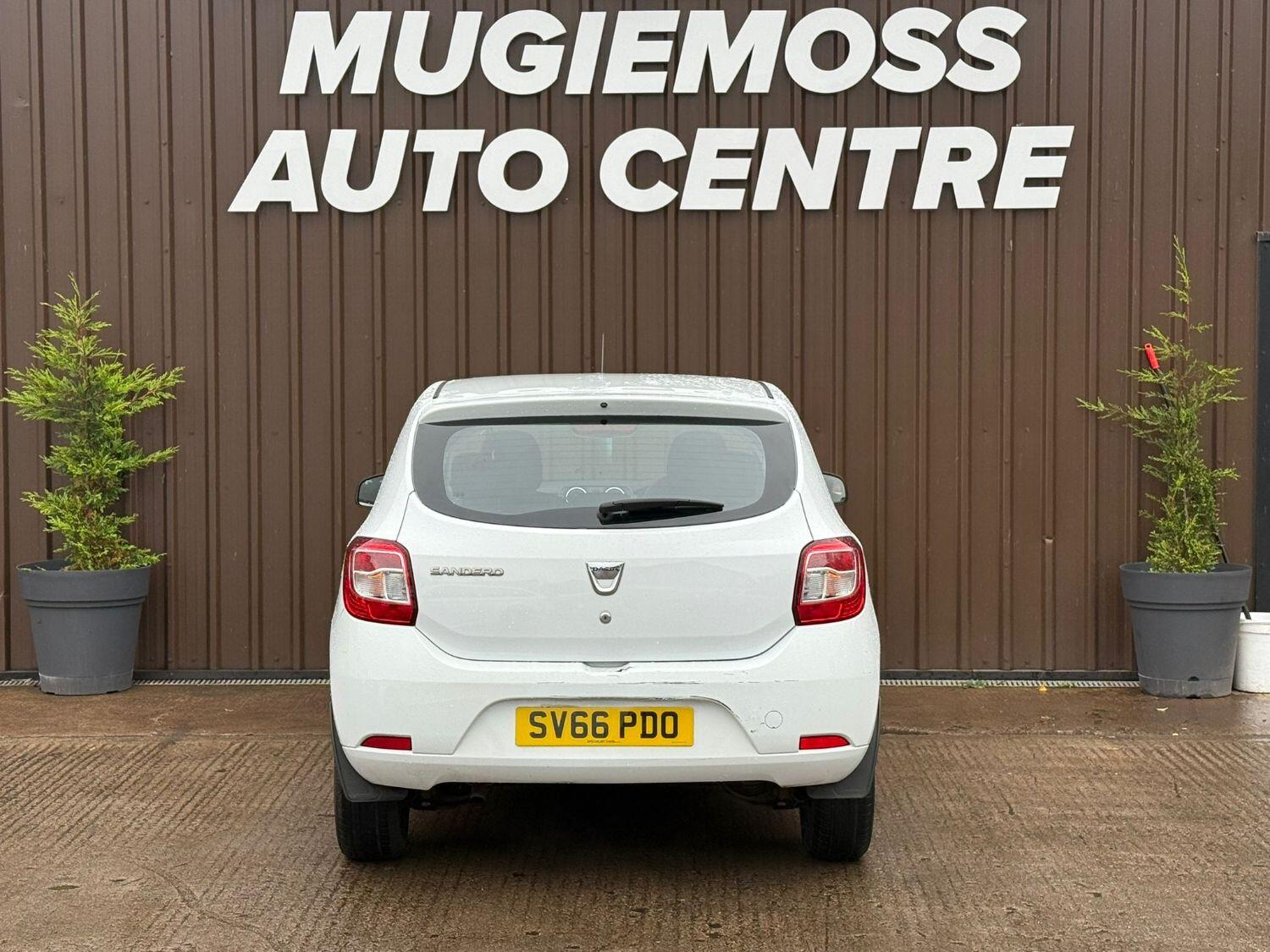 Used Dacia Sandero 2016 for sale - 76128903: Photo 4