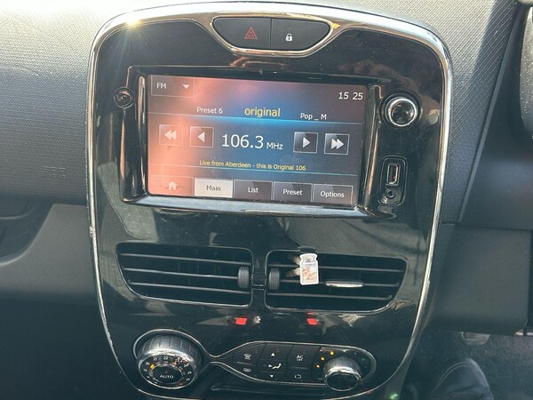 Used Renault Clio 2014 for sale - 76319452: Photo 8