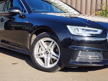Used Audi A4 Avant 2016 for sale - 78987082: Photo