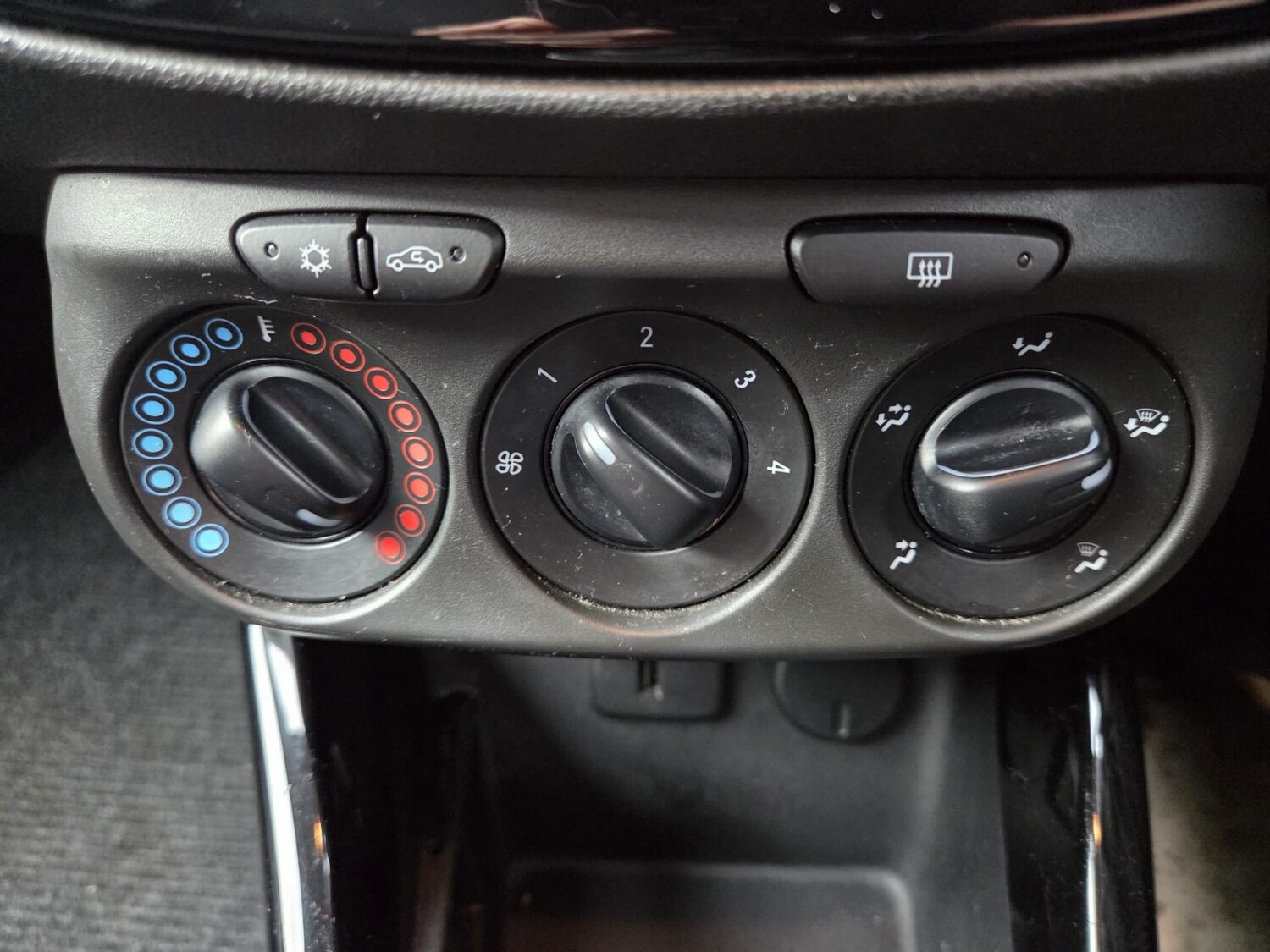 Used Vauxhall ADAM 2019 for sale - 77572750: Photo 14