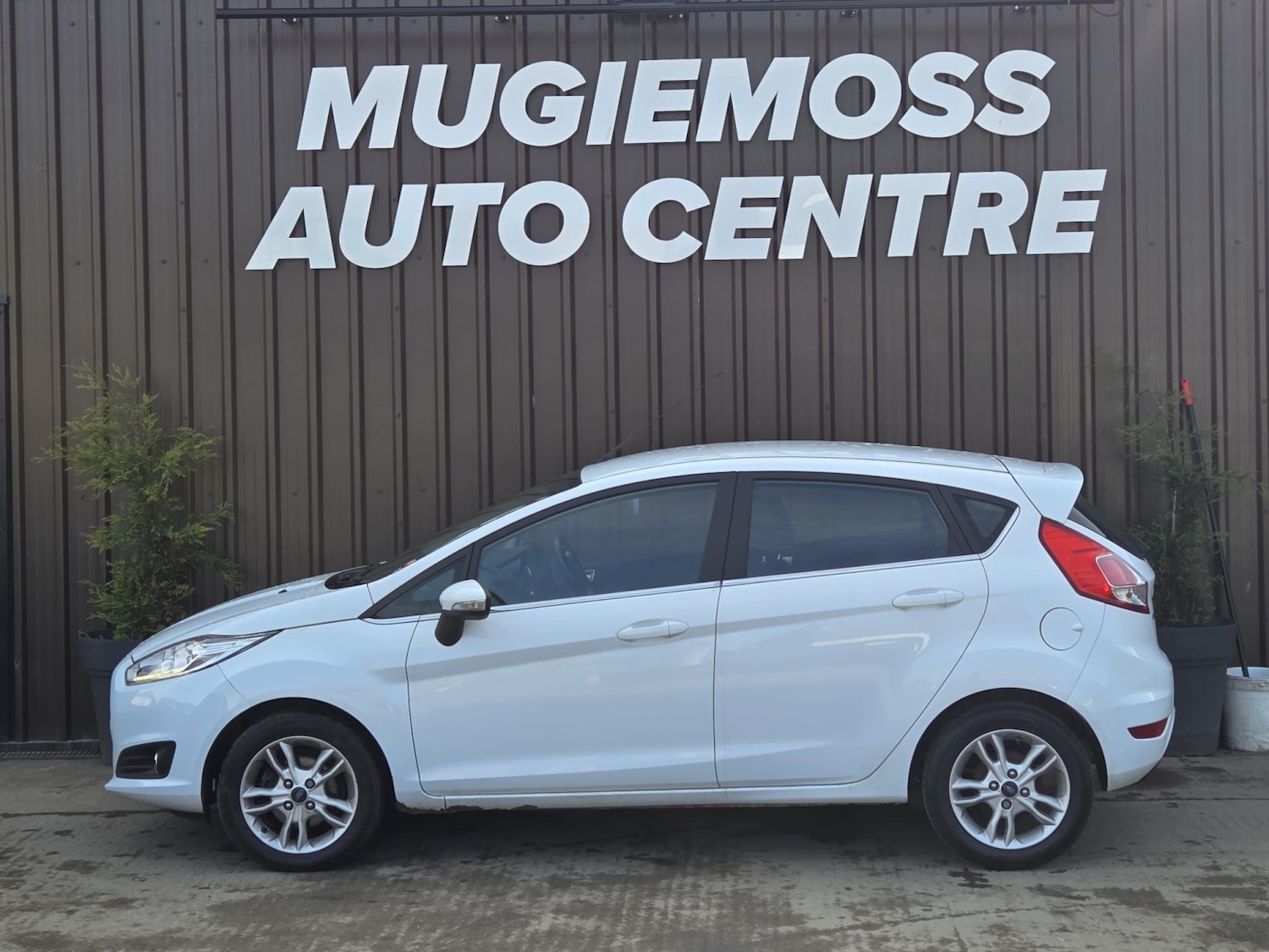 Used Ford Fiesta 2017 for sale - 77494888: Photo 4