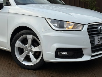 Used Audi A1 2017 for sale - 76863881: Photo