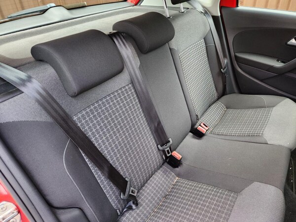 Used Volkswagen Polo 2015 for sale - 75686092: Photo 13