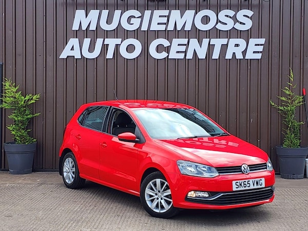 Used Volkswagen Polo 2015 for sale - 75686092: Photo 1