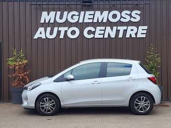 Used Toyota Yaris 2014 for sale - 79323924: Photo