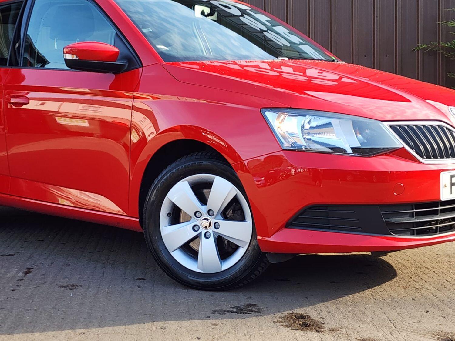 Used Skoda Fabia 2018 for sale - 76313924: Photo 2