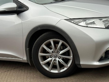 Used Honda Civic 2012 for sale - 75962687: Photo