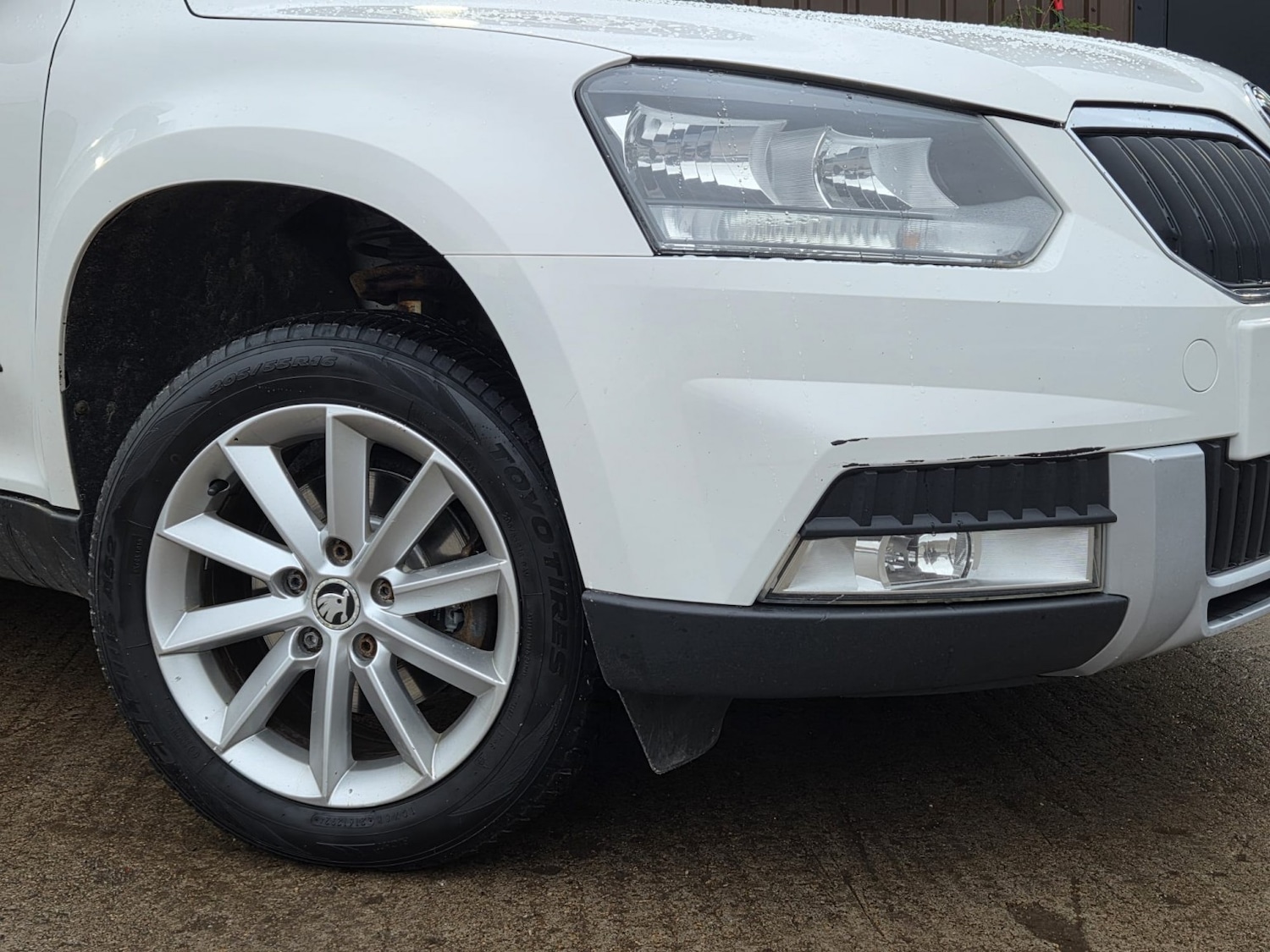 Used Skoda Yeti 2017 for sale - 77572768: Photo 2