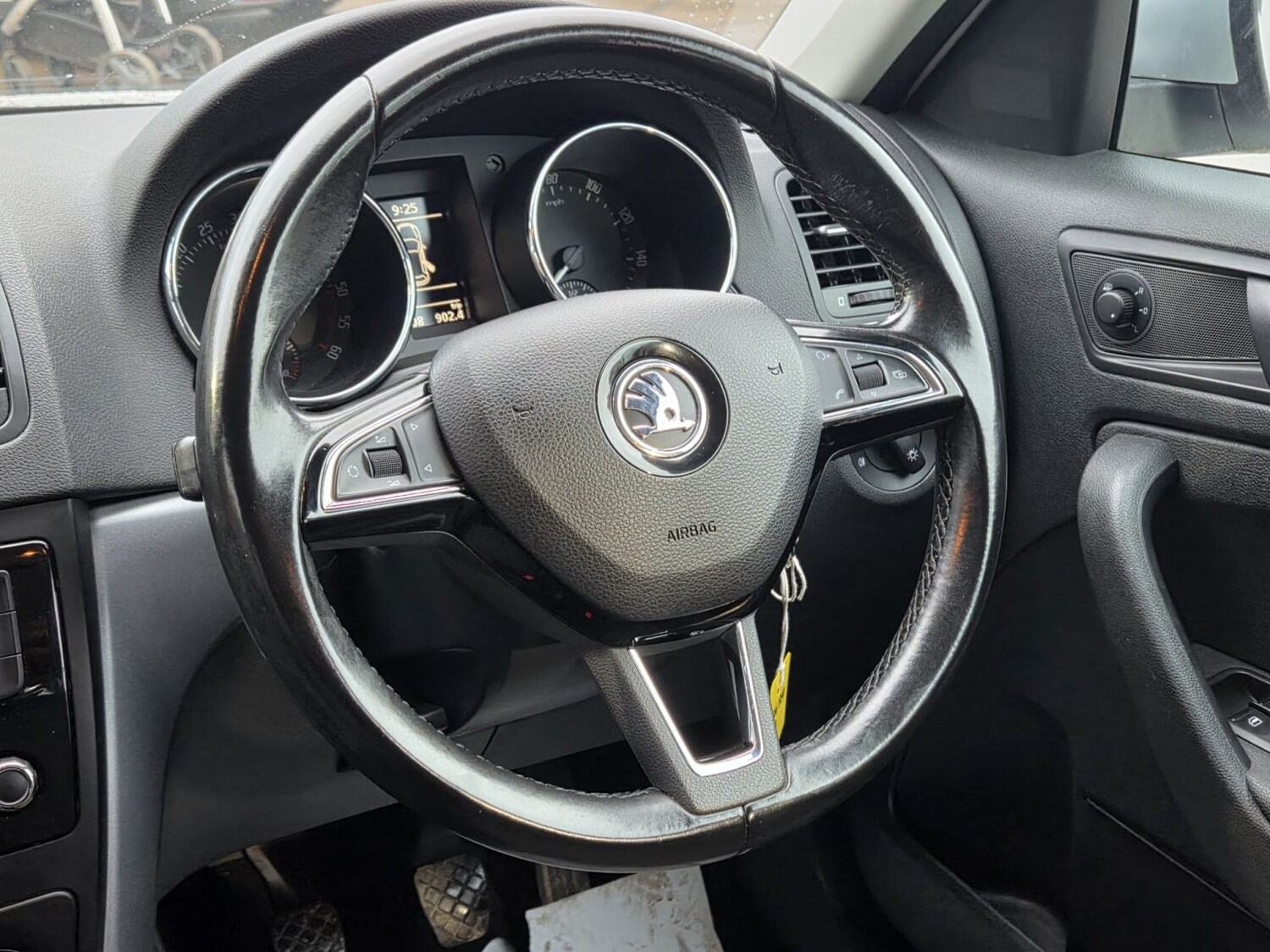 Used Skoda Yeti 2017 for sale - 77572768: Photo 8