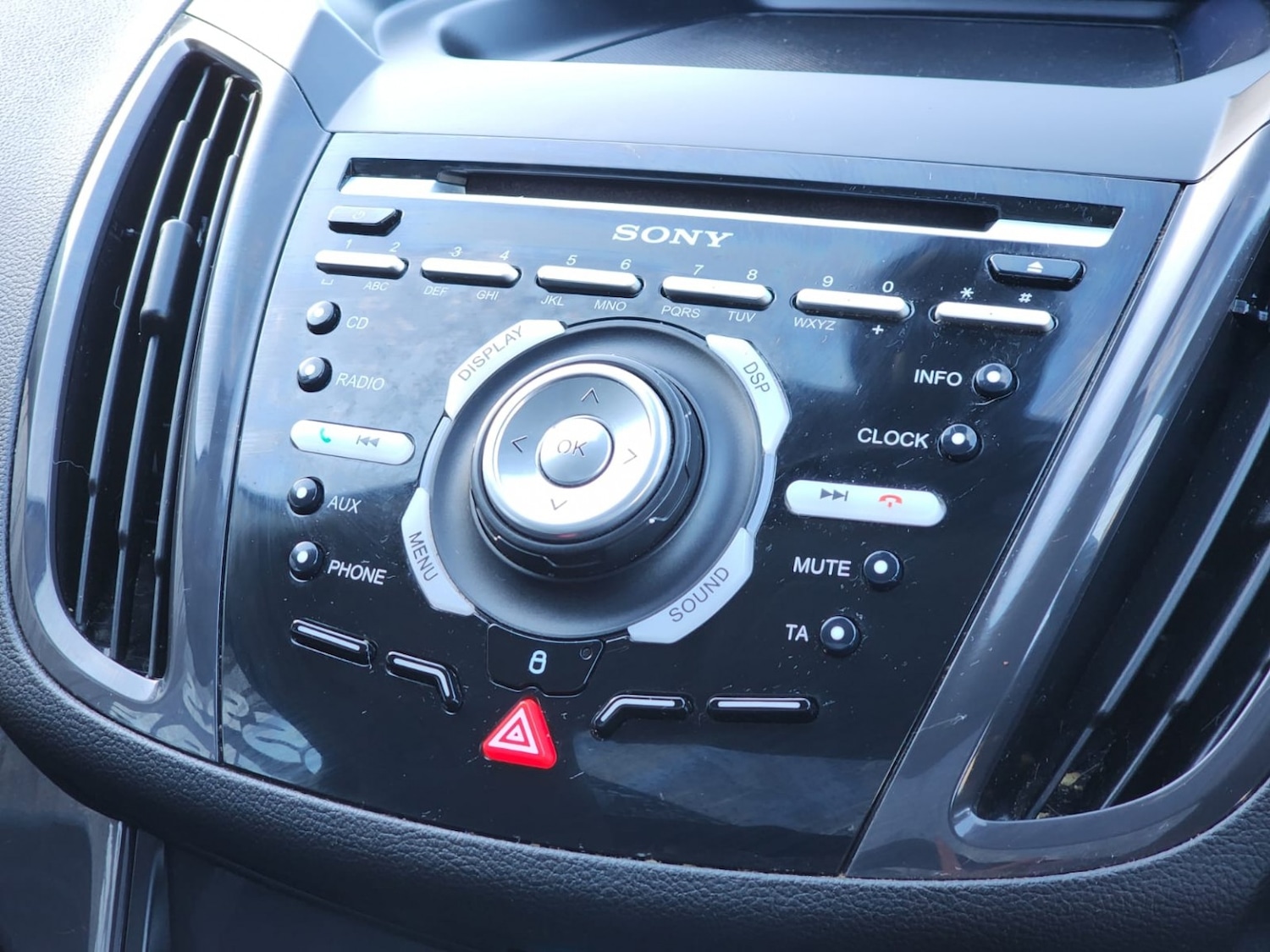 Used Ford Kuga 2014 for sale - 76968597: Photo 14