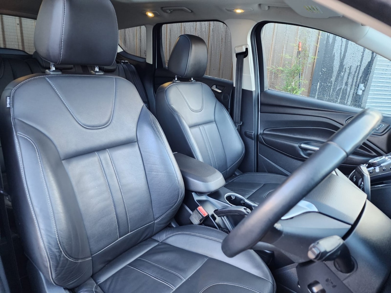 Used Ford Kuga 2014 for sale - 76968597: Photo 6