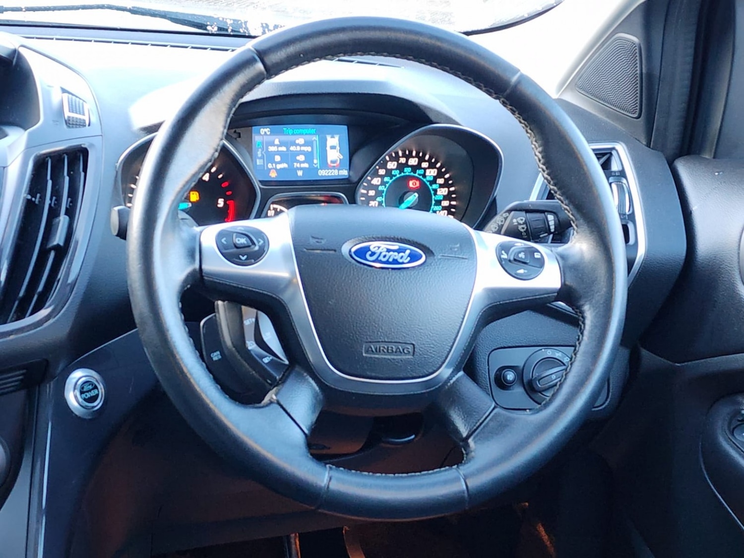 Used Ford Kuga 2014 for sale - 76968597: Photo 9