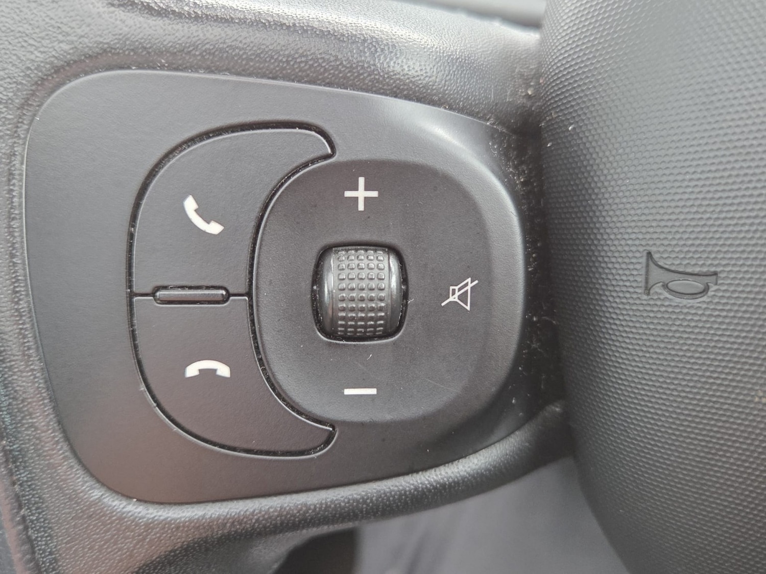 Used Fiat 500L 2014 for sale - 77656404: Photo 11