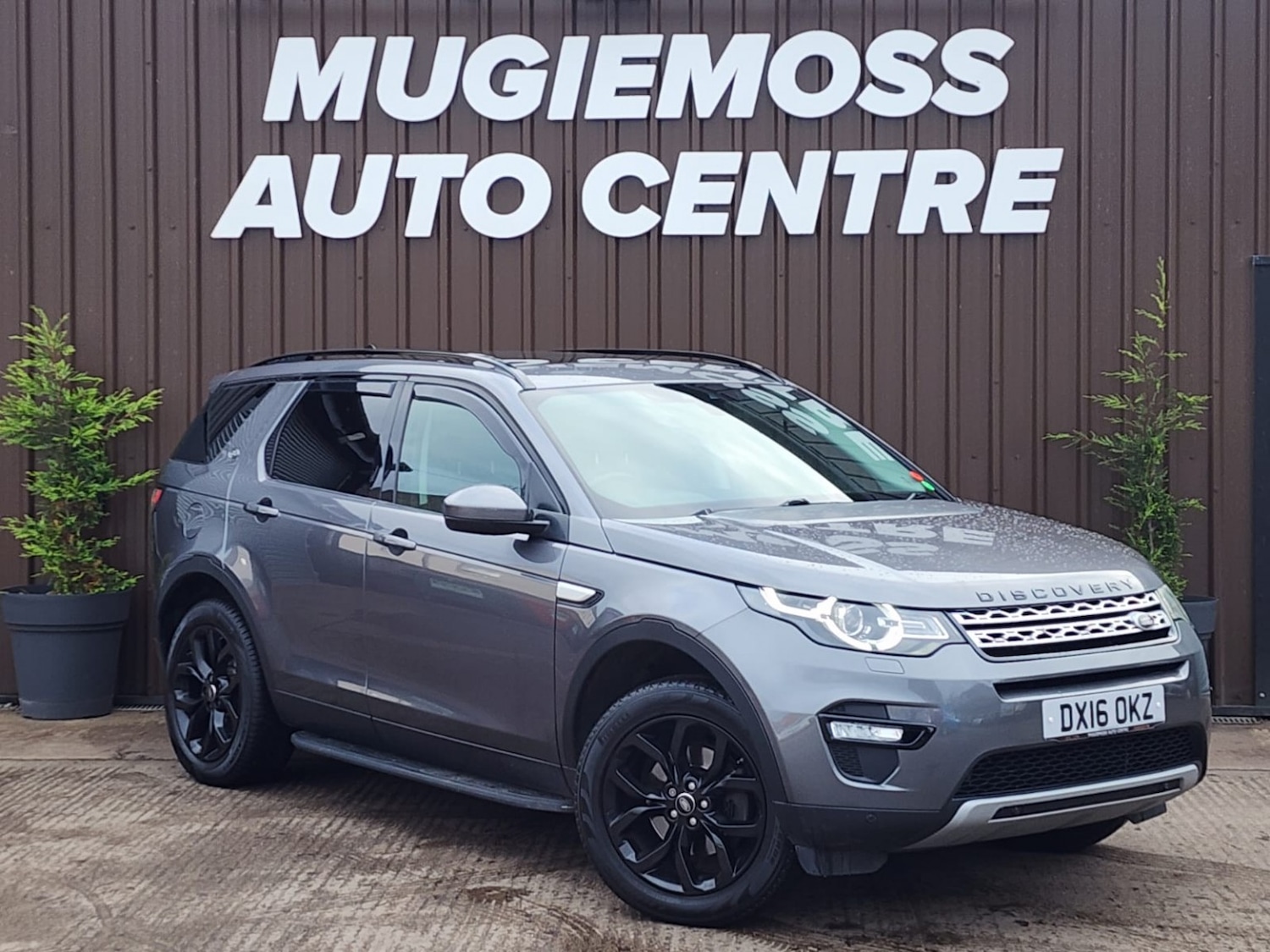 Used Land Rover Discovery Sport 2016 for sale - 76591502: Photo 1