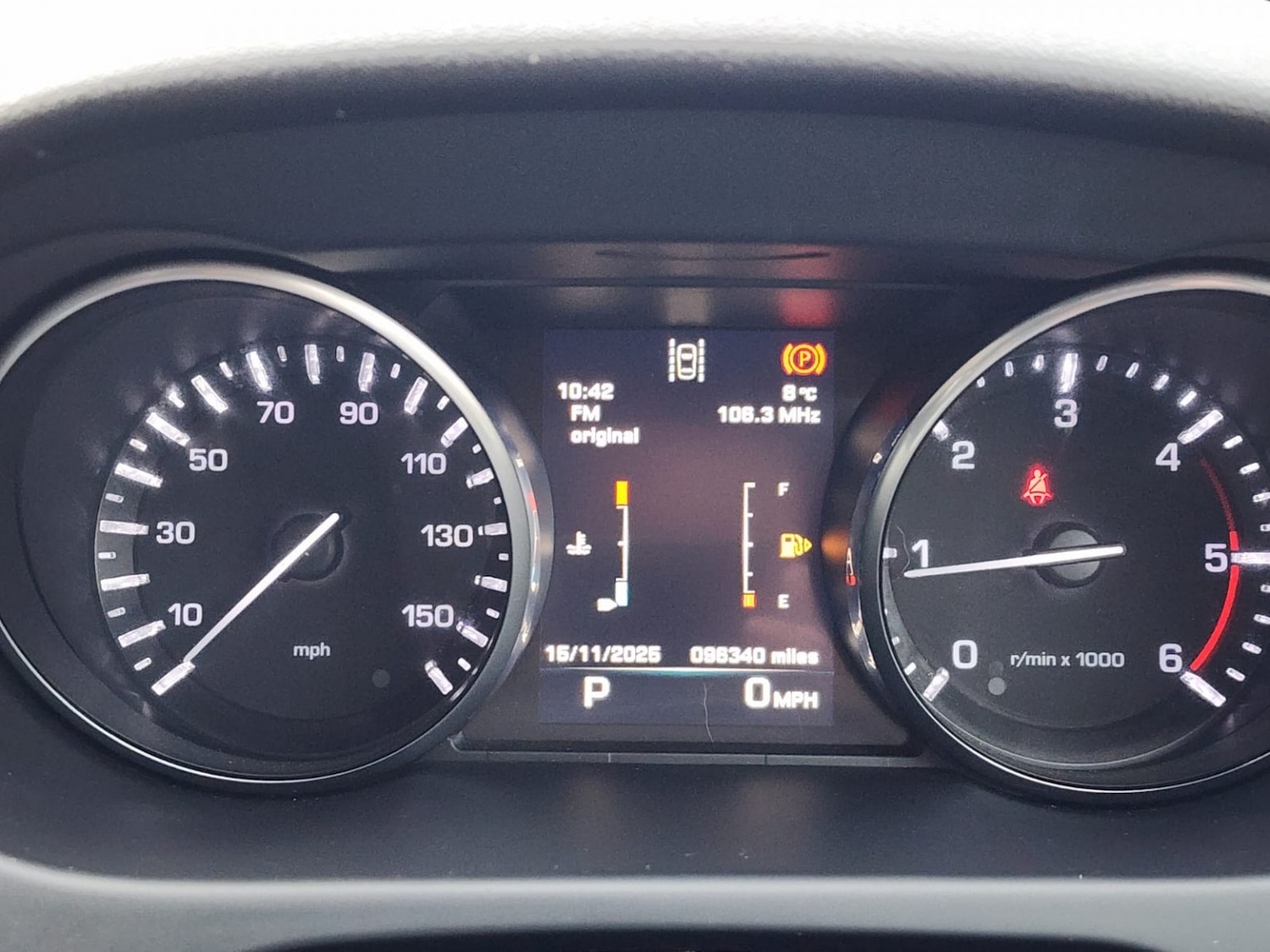 Used Land Rover Discovery Sport 2016 for sale - 76591502: Photo 11