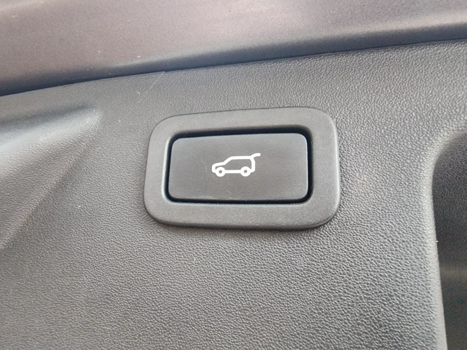 Used Land Rover Discovery Sport 2016 for sale - 76591502: Photo 24