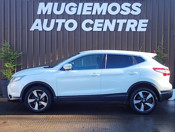 Used Nissan Qashqai 2015 for sale - 77639199: Photo