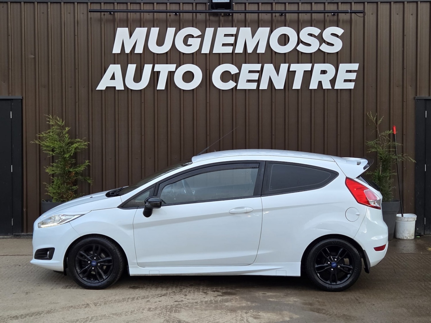 Used Ford Fiesta 2016 for sale - 77668596: Photo 4