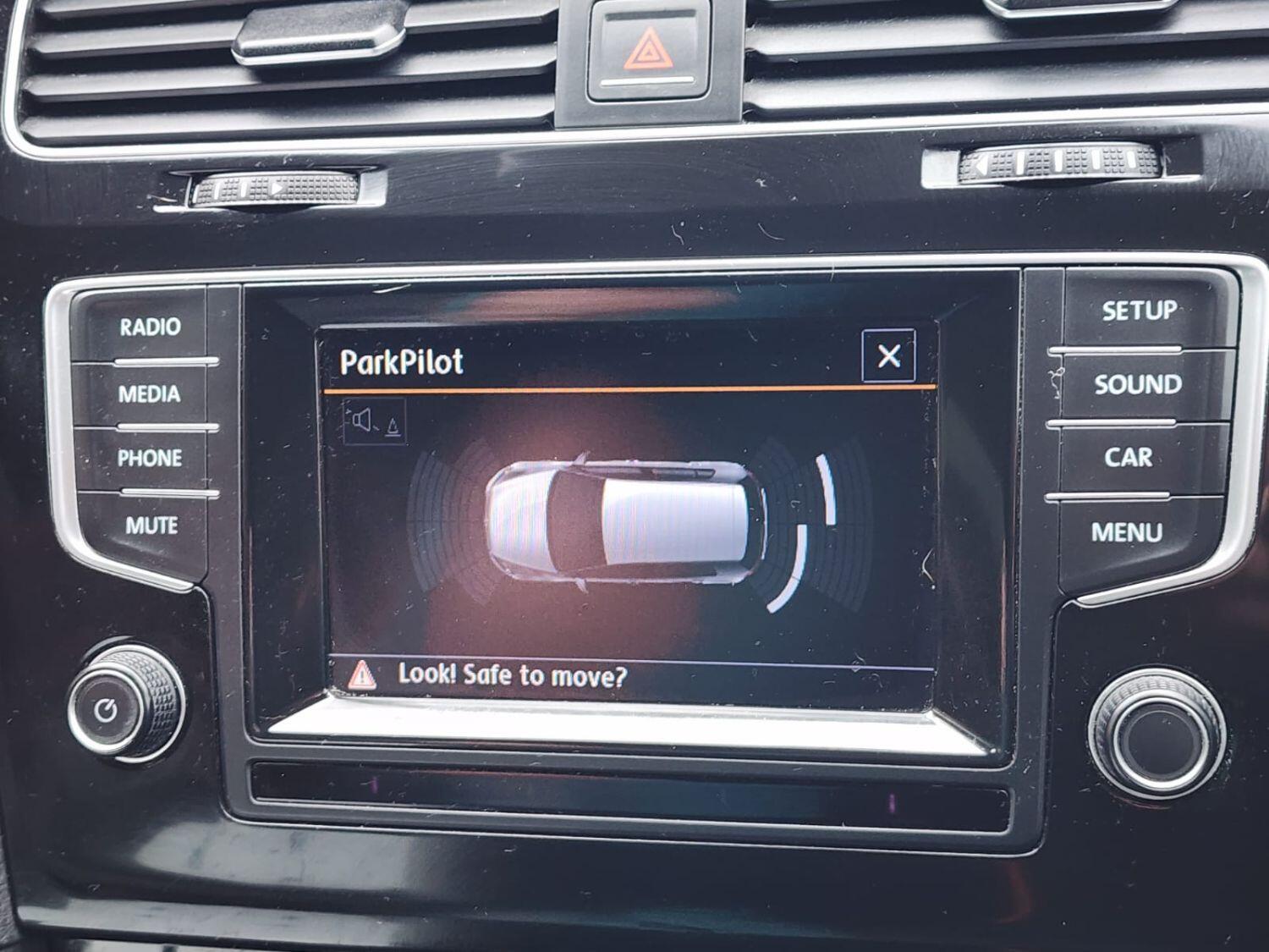 Used Volkswagen Golf 2015 for sale - 76268459: Photo 12