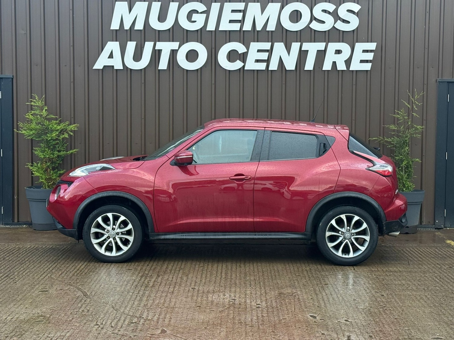 Used Nissan Juke 2017 for sale - 76935360: Photo 4